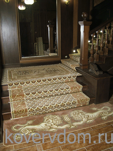 Композиция из ковров и ковровой дорожки на лестницу Тоскана Композиция из ковров и ковровой дорожки на лестницу Тоскана