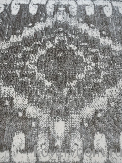 Ковер из вискозы и хлопка Royal Palace 14741 5323